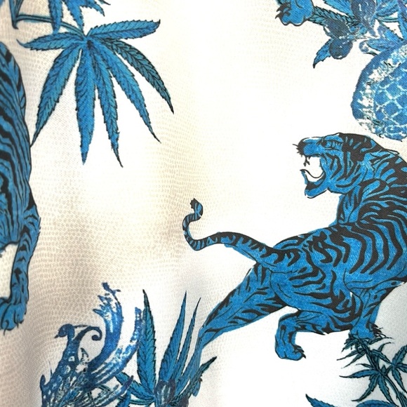 Pam & Gela F/19 Jagger Tiger-Print Neck Tie Cropped Track Jacket - Picture 9 of 11